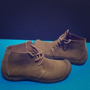Keen suede boots. So comfortable